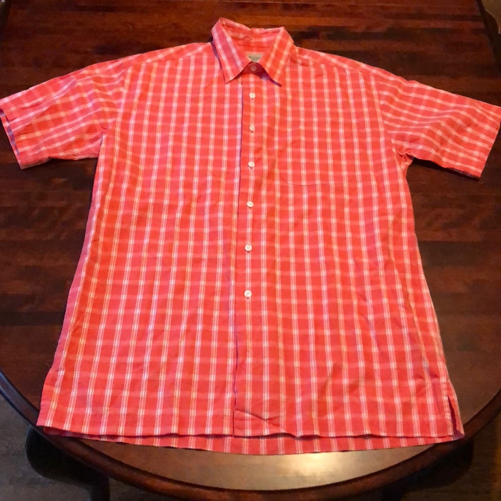 SunRiver medium peachy orange & white shirt